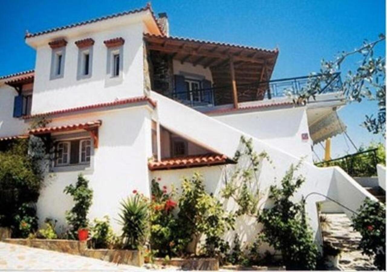 Λυγιές Διαμερίσματα Τραπεζάκι Εξωτερικό φωτογραφία