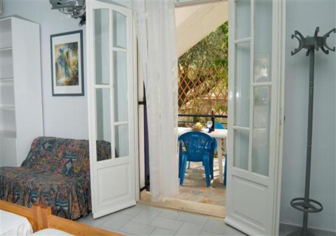 Λυγιές Διαμερίσματα Τραπεζάκι Εξωτερικό φωτογραφία